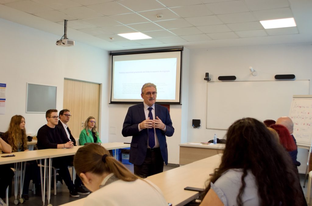 Această imagine are atributul alt gol; numele fișierului este 1-4-1024x678.jpeg