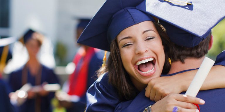 2022__Absolvire_BannerWeb